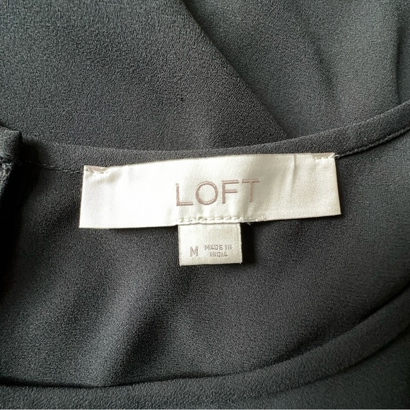 LOFT NWOT | SLEEVELESS BLACK TOP BUTTONS DOWN BACK | SIZE: MEDIUM - Picture 7 of 7